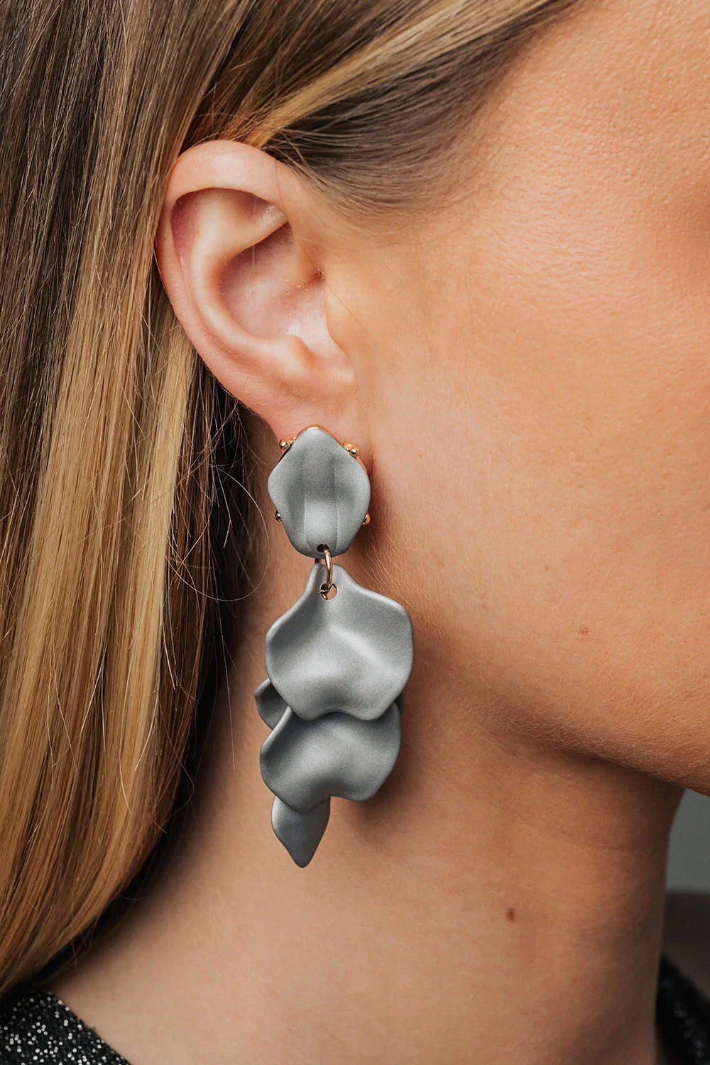 BOW19 - korvakorut - hopea