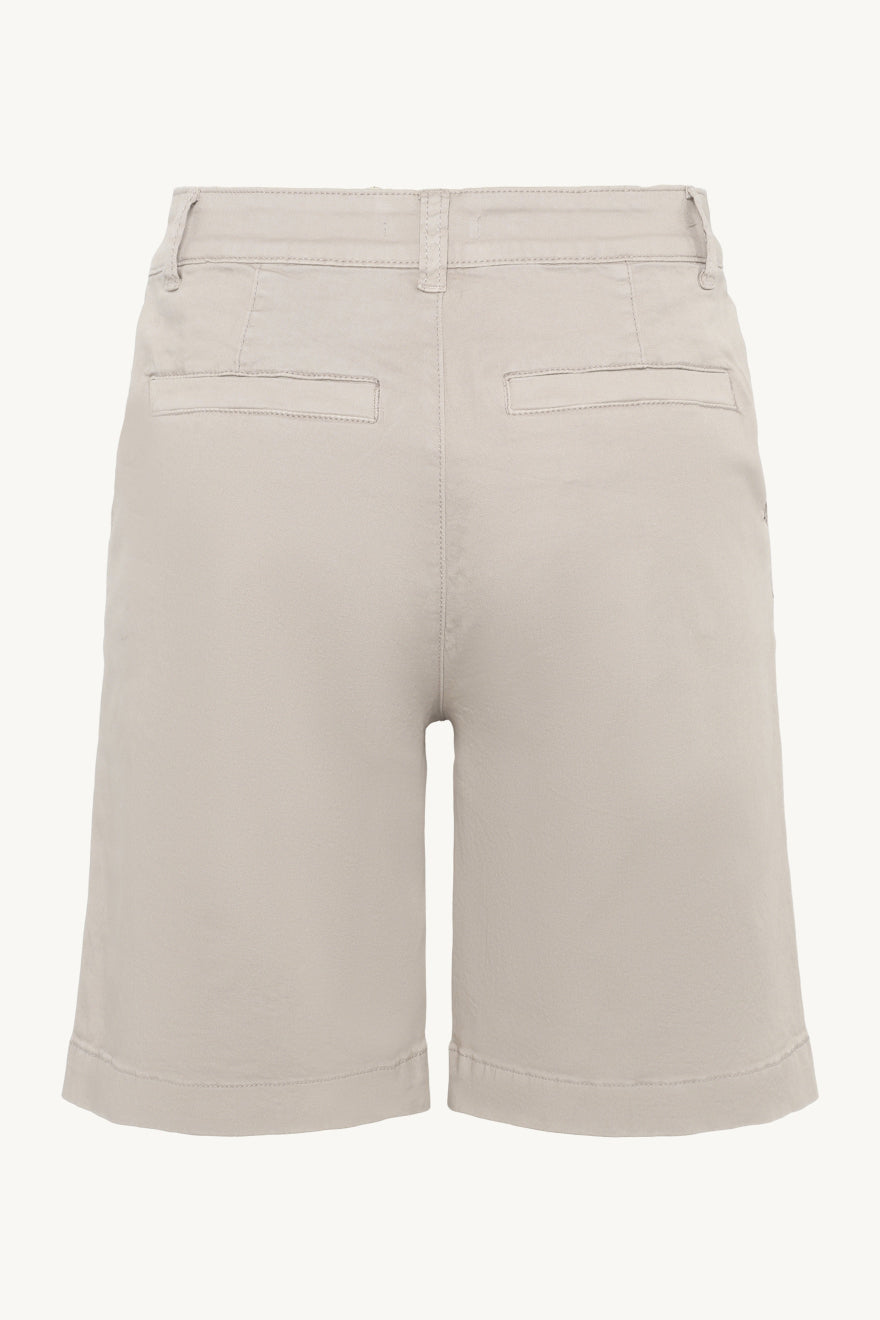 Claire Woman - shortsit - hiekka