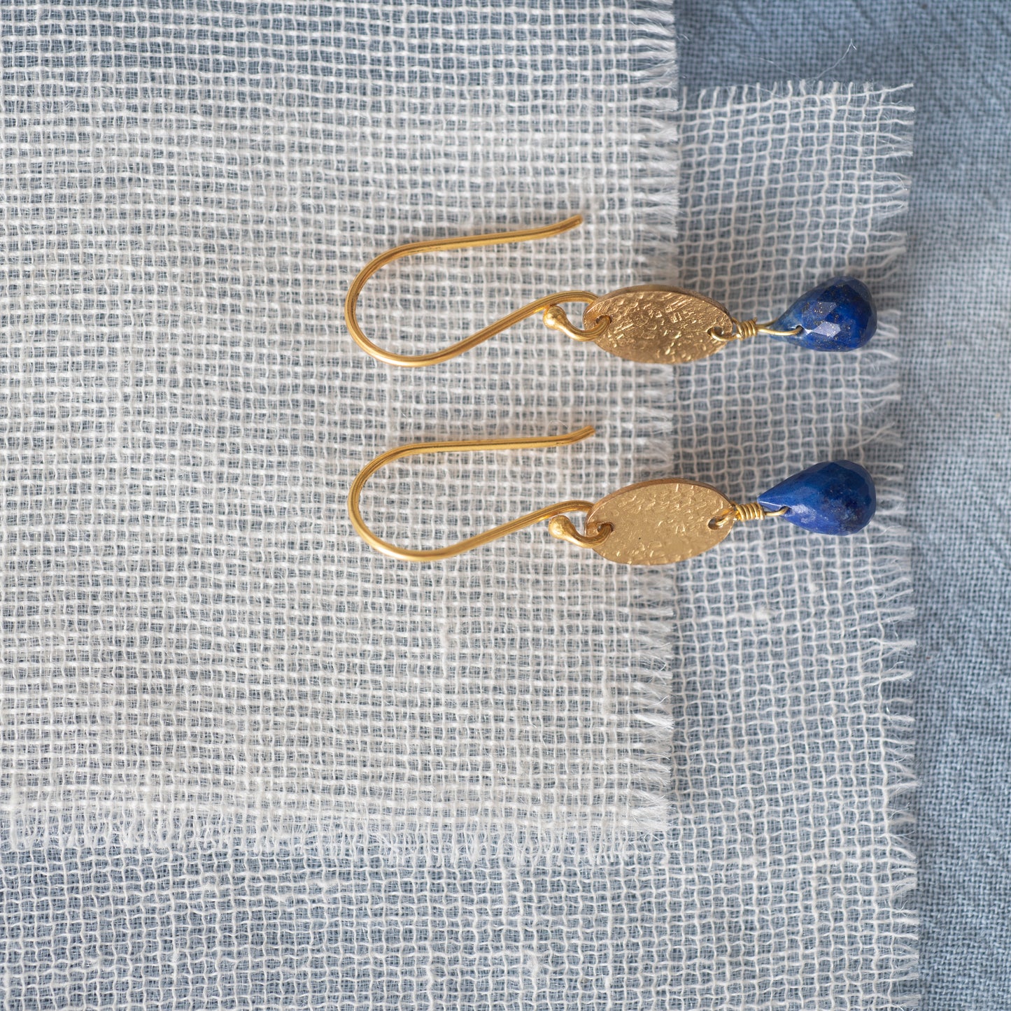 A Beautiful Story - korvakorut - Lapis lazuli