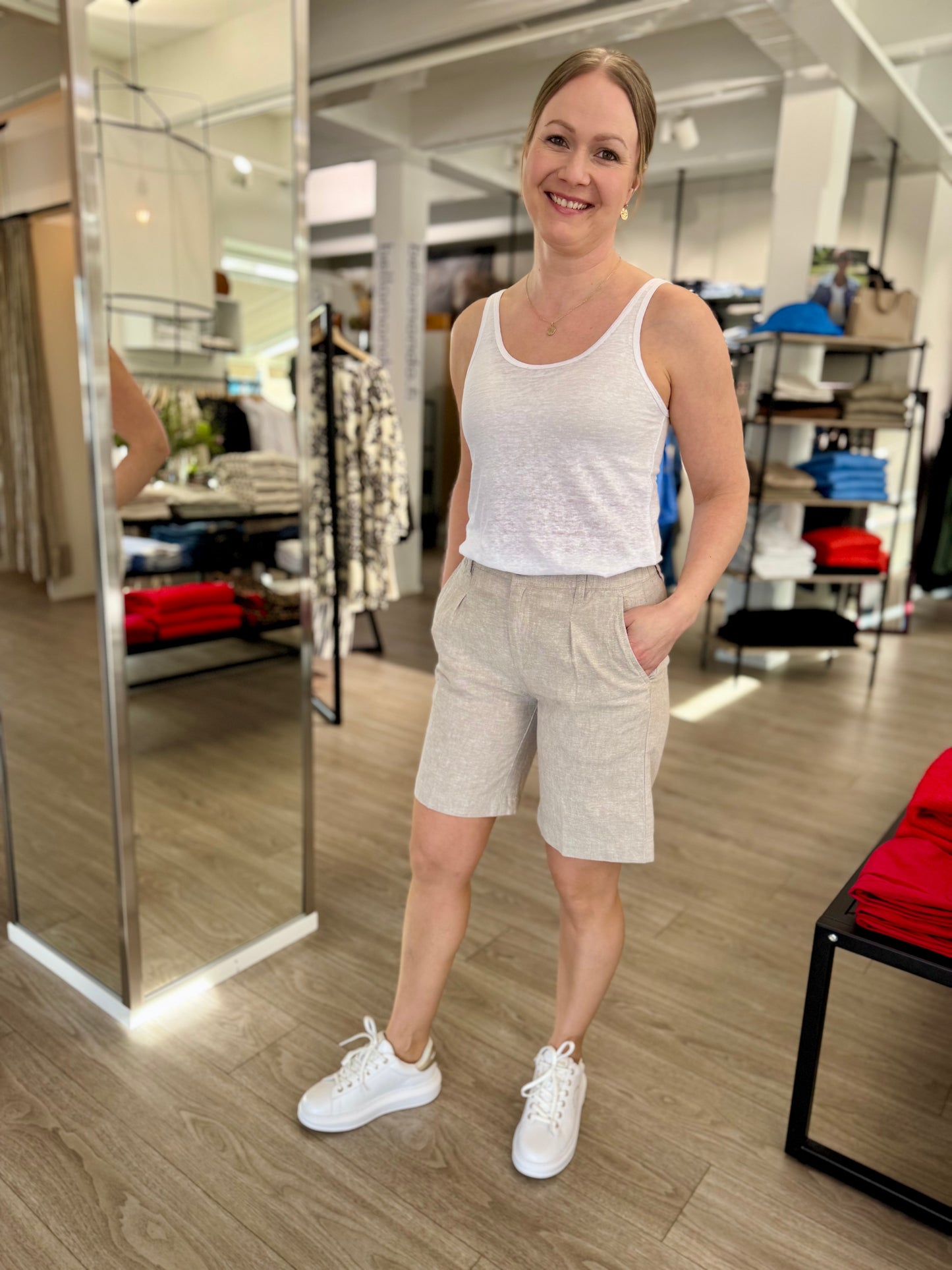Blue Sportswear - shortsit - hiekka
