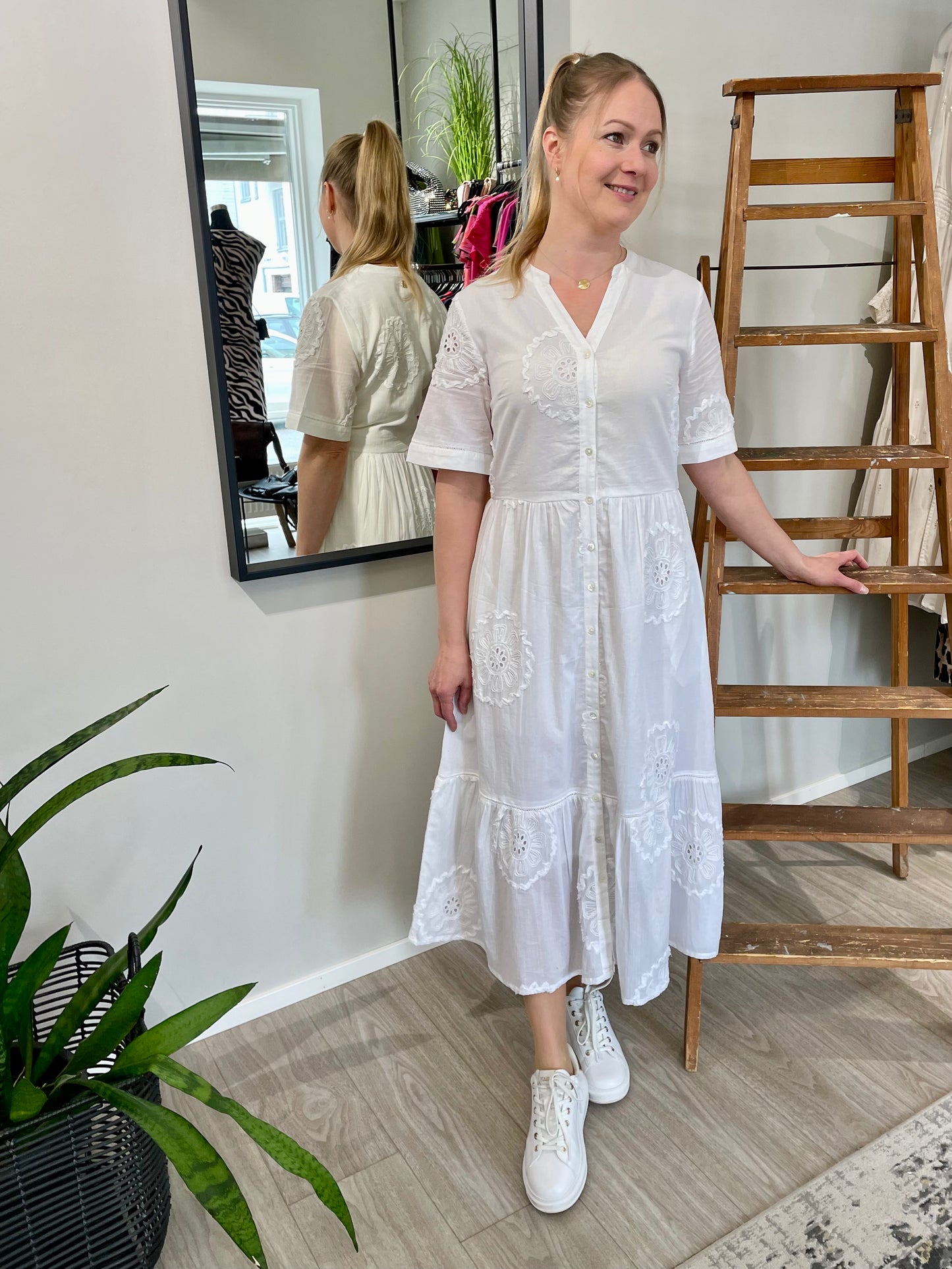 Claire Woman - mekko - valkoinen