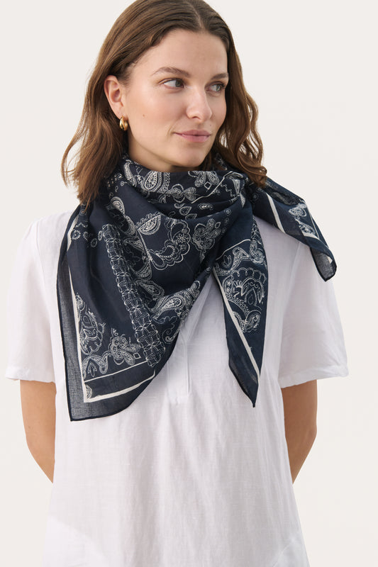 Part Two - huivi - tummansininen/kuvio