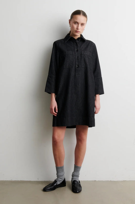 Second Female - mekko - musta