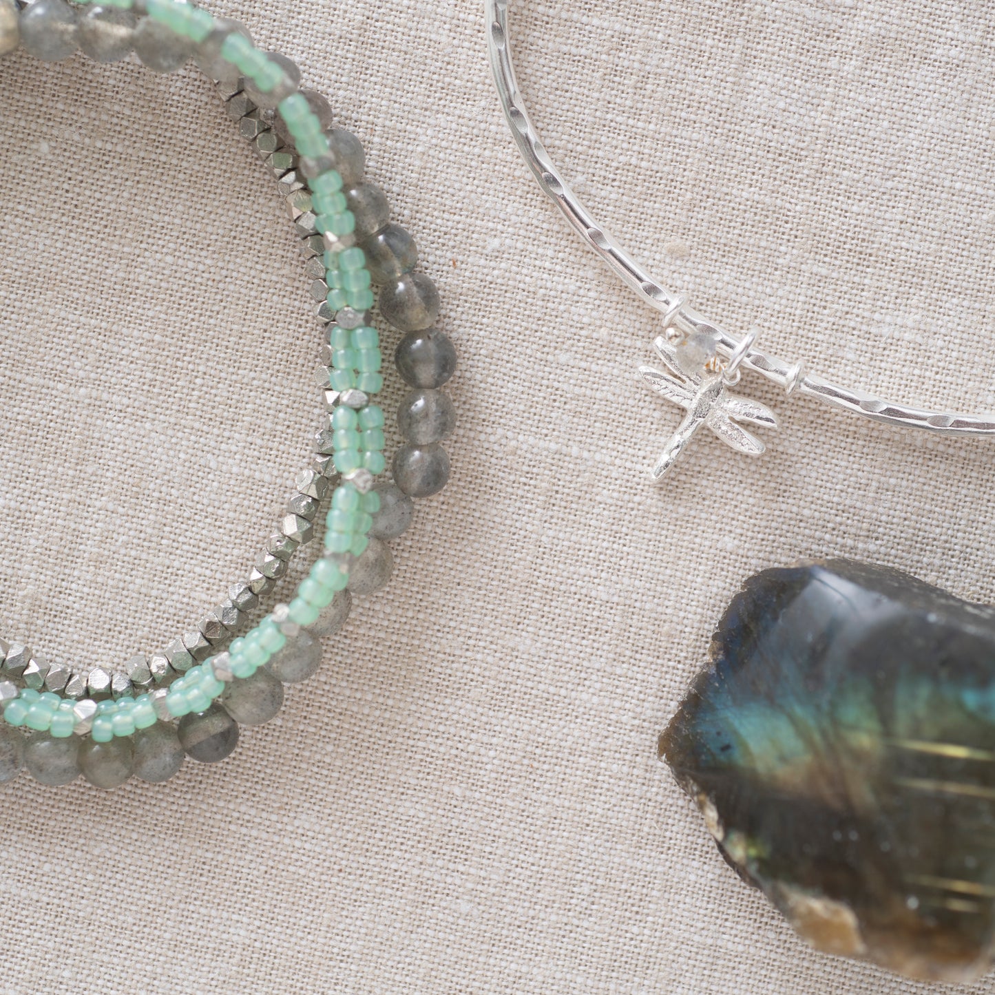 A Beautiful Story - rannekoru - labradorite