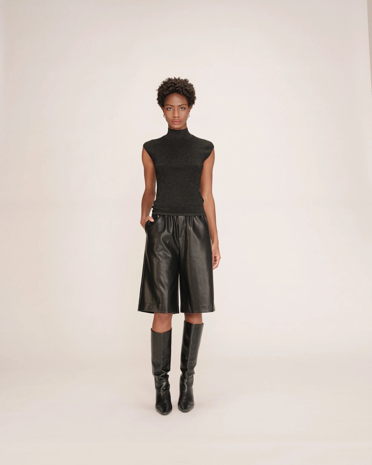 Grace & Mila - toppi - musta