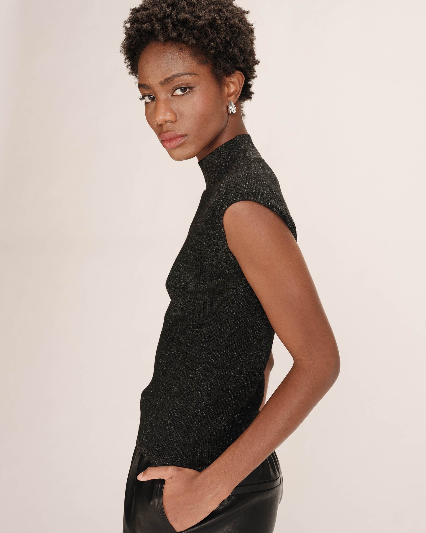 Grace & Mila - toppi - musta