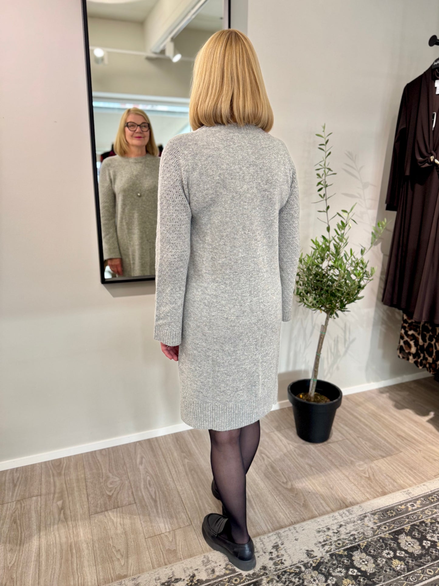 Holebrook - neulemekko - harmaa