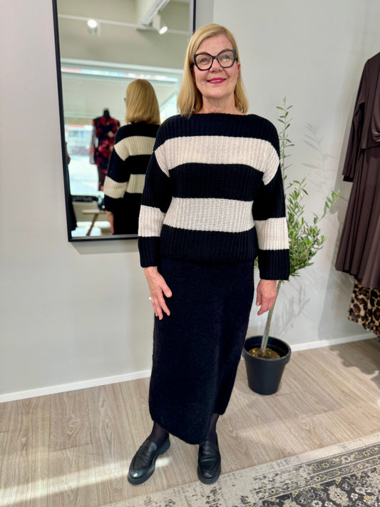 Holebrook - neulepusero - musta/vaalea raita