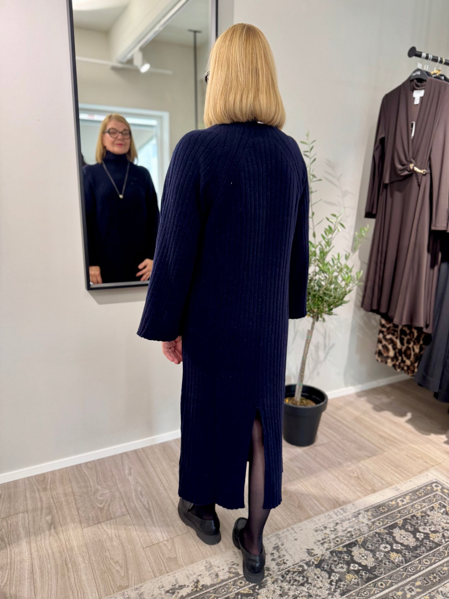 Holebrook - neulemekko - tummansininen