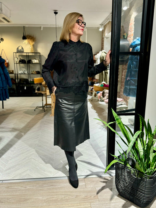 Second Female - paitapusero - musta