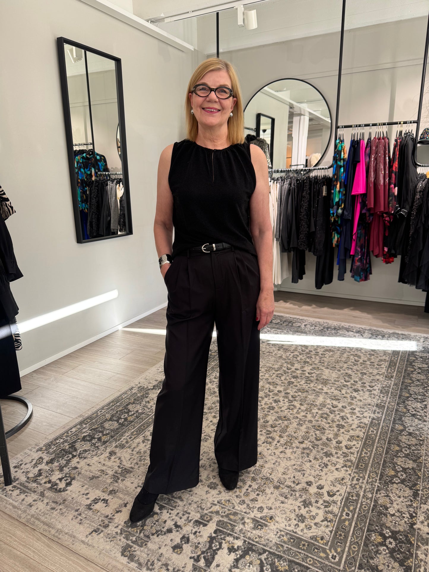 Grace & Mila - toppi - musta