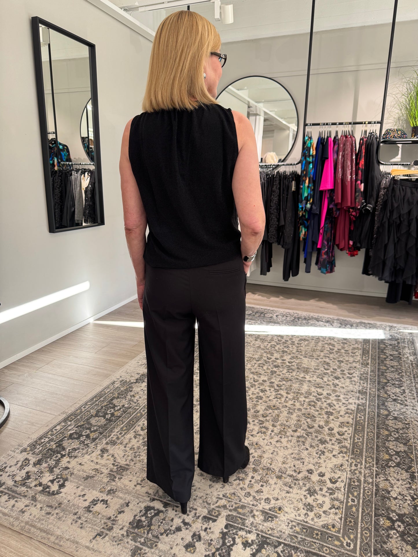 Grace & Mila - toppi - musta