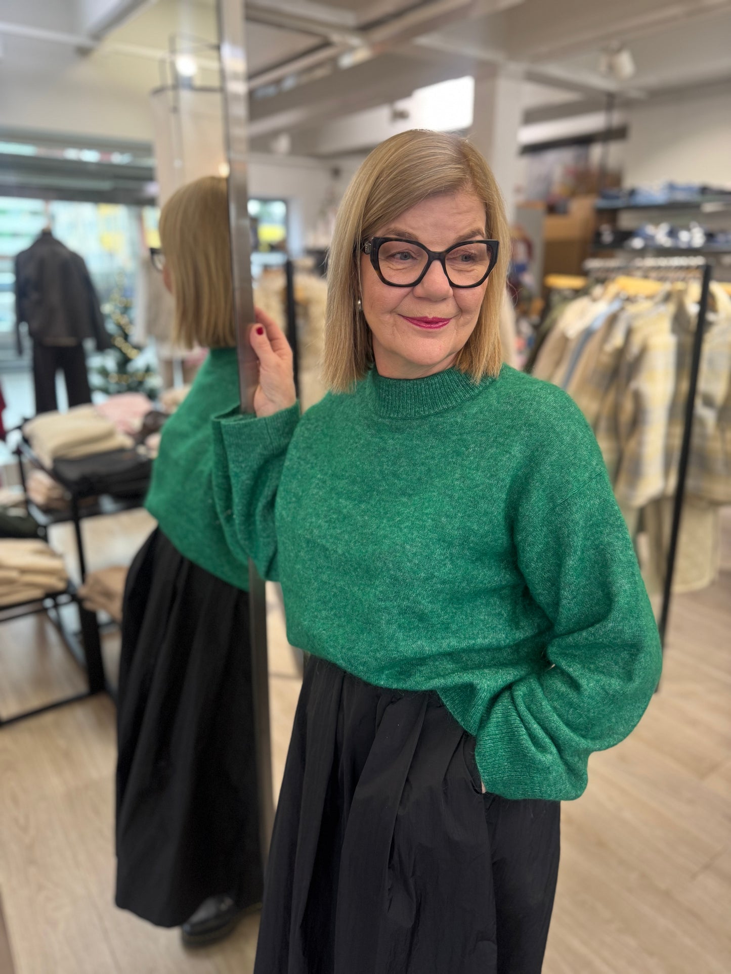 Second Female - neule - vihreä