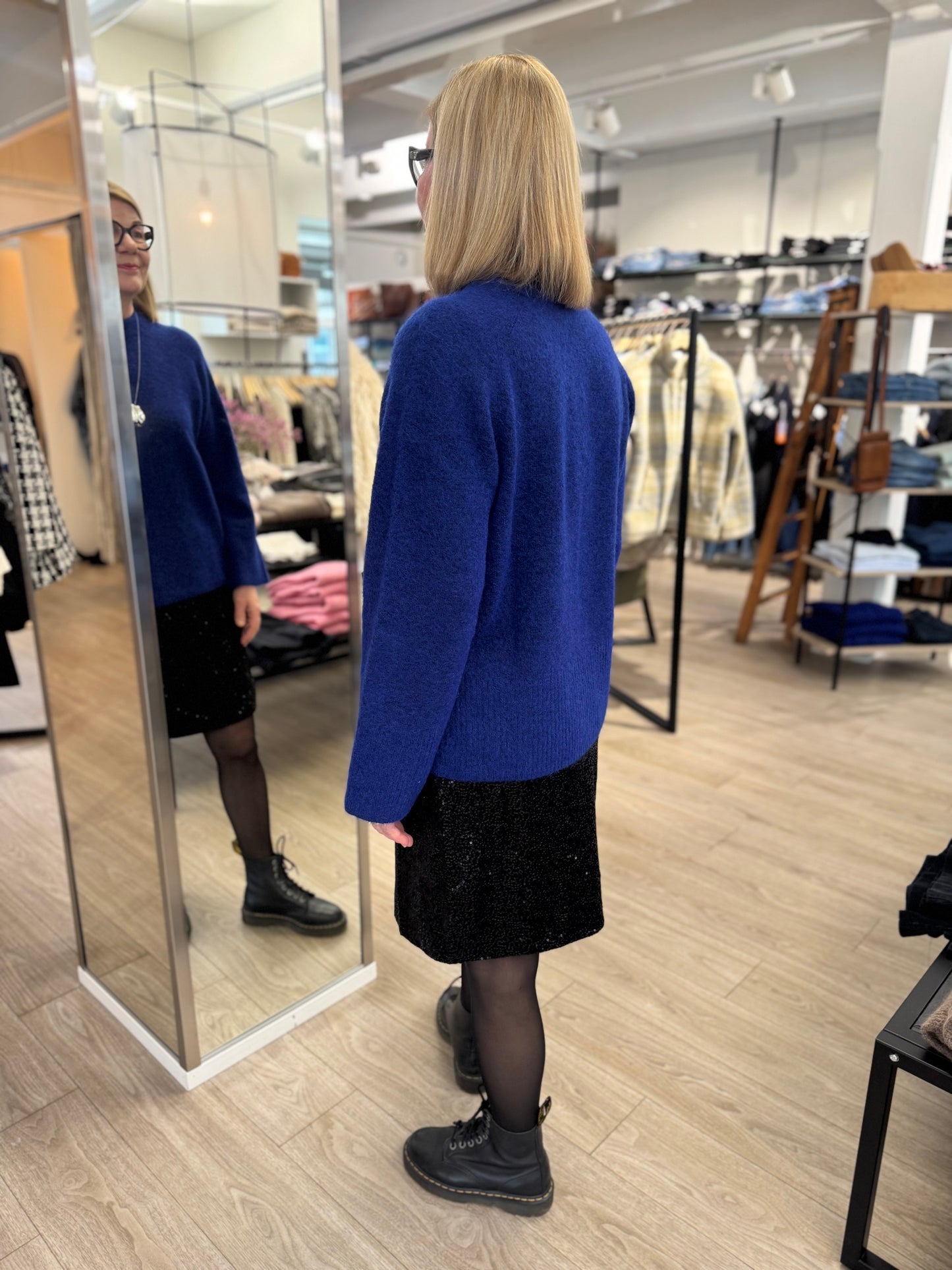 Second Female - neule - sininen