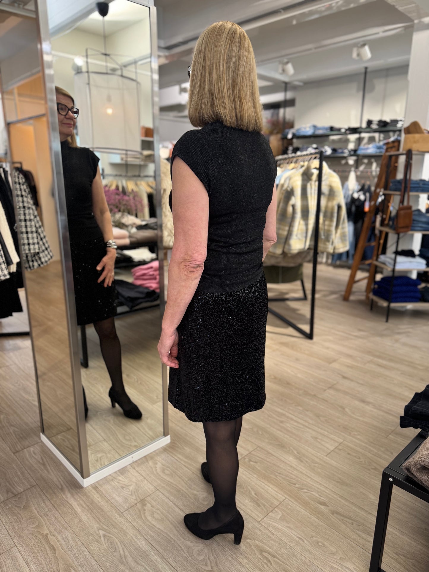 Claire Woman - hame - musta