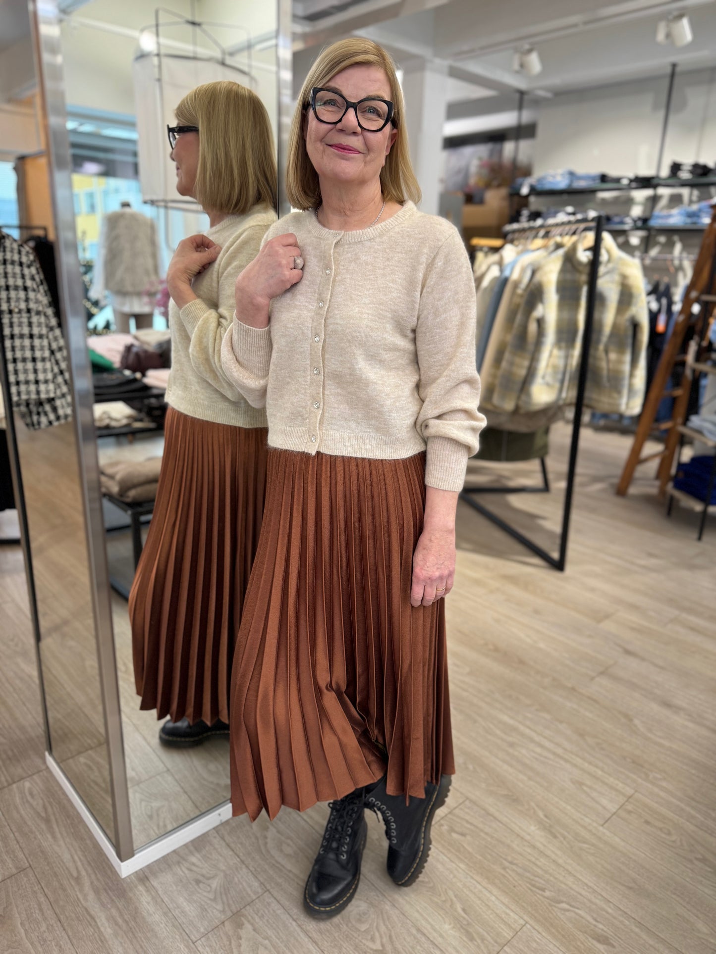 Part Two - neuletakki - beige