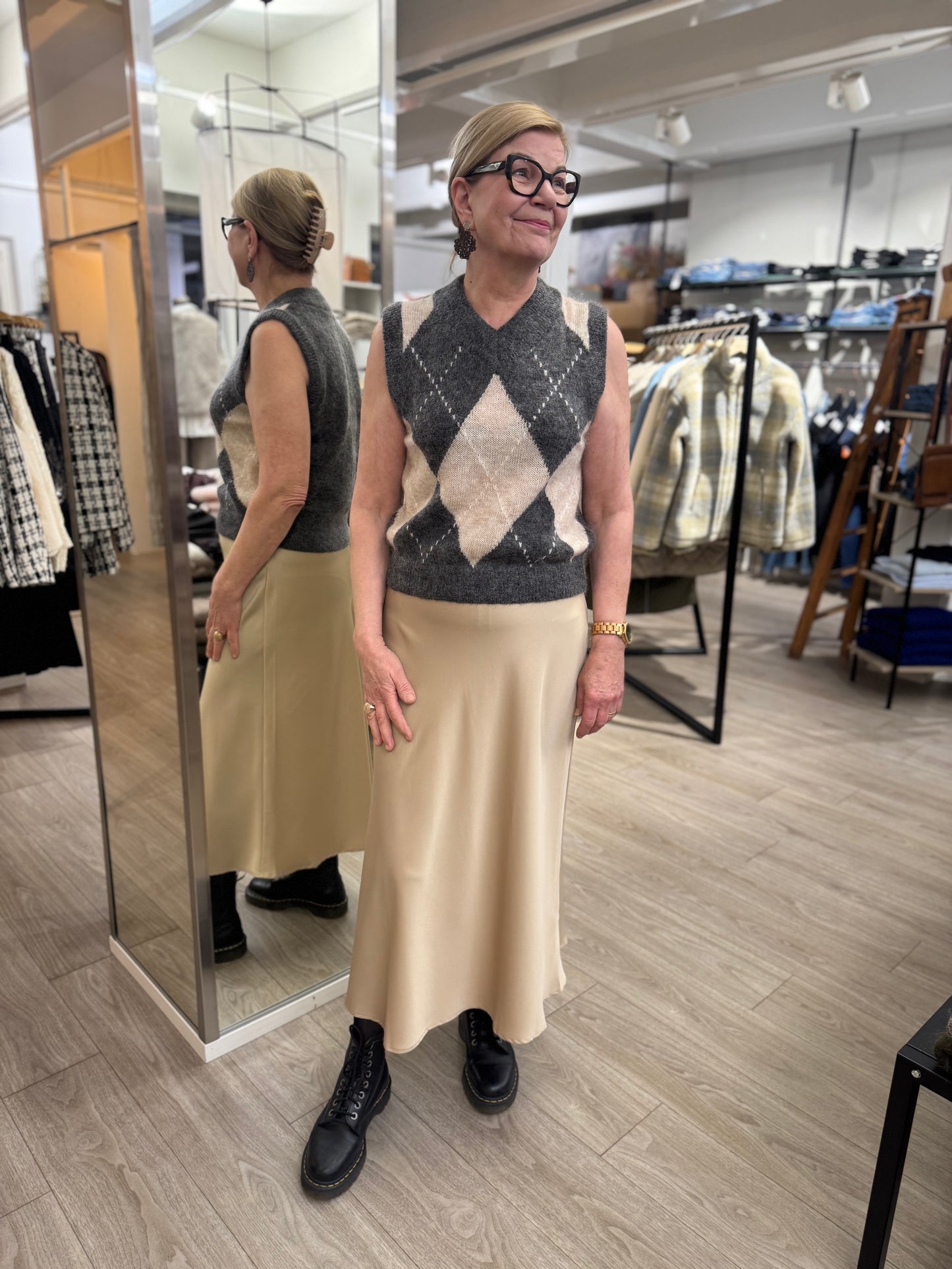 Grace & Mila - neuleliivi - harmaa