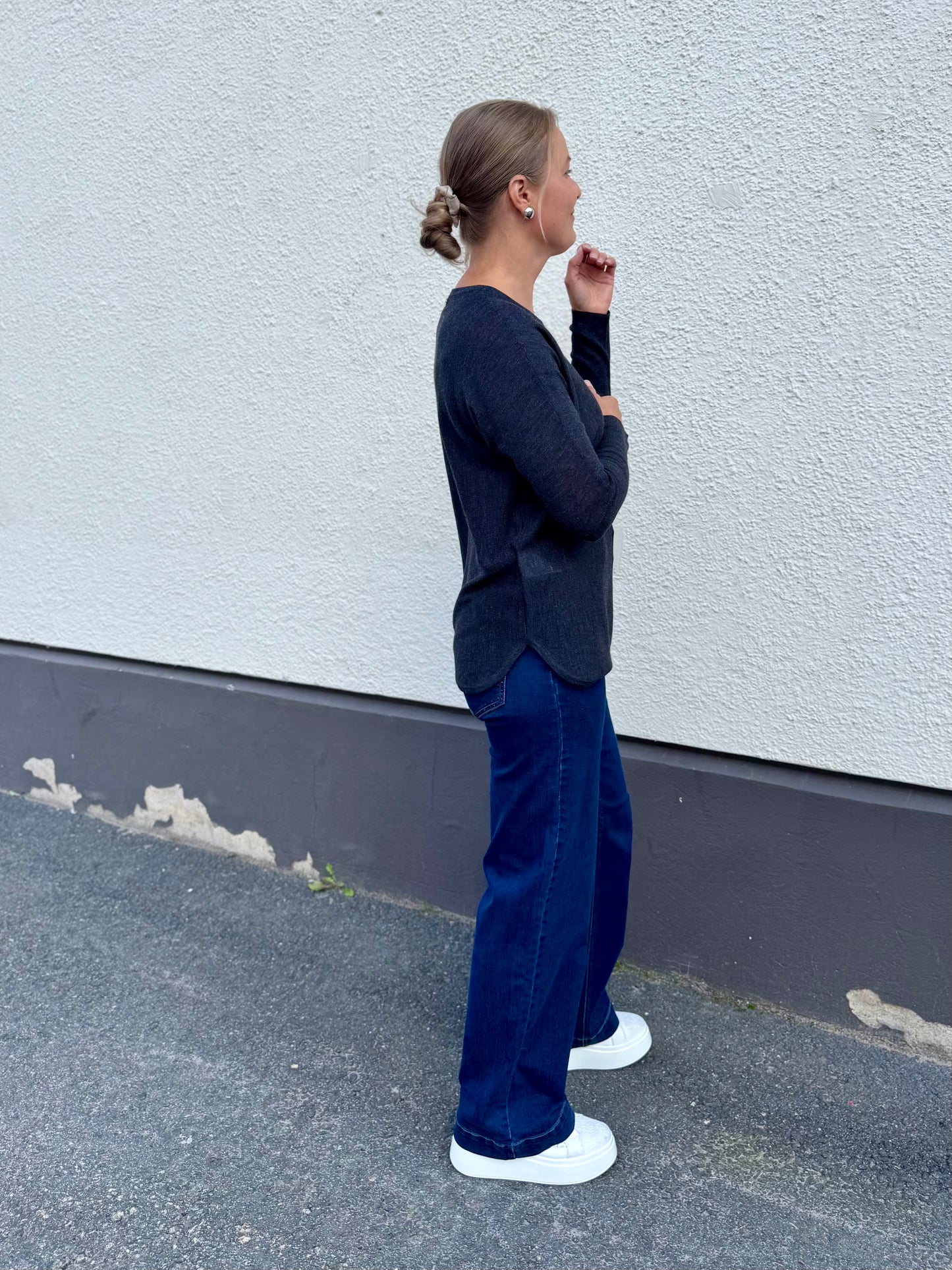 Claire Woman - neulepusero - tummanharmaa