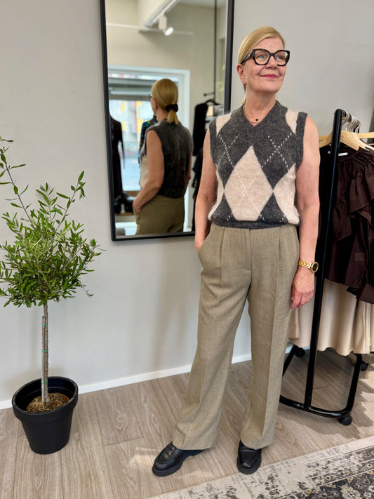 Grace & Mila - neuleliivi - harmaa