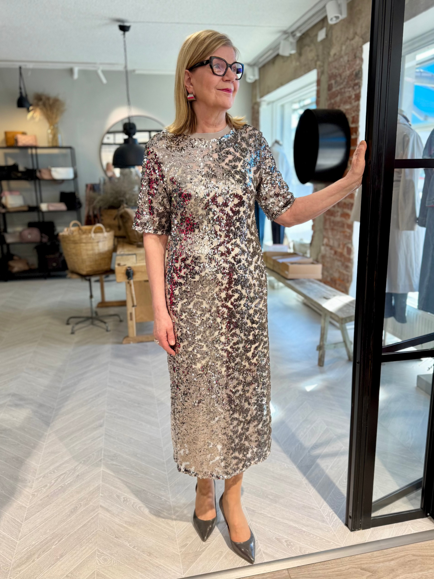 Second Female - mekko - beige