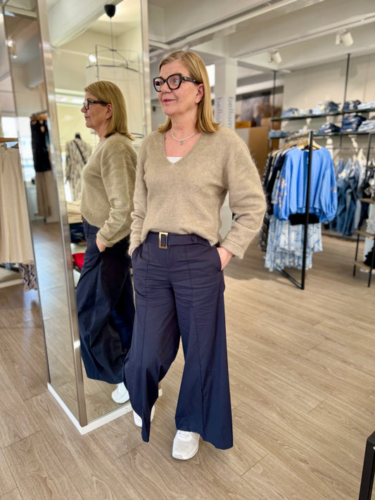 Second Female - neule - vaaleanruskea