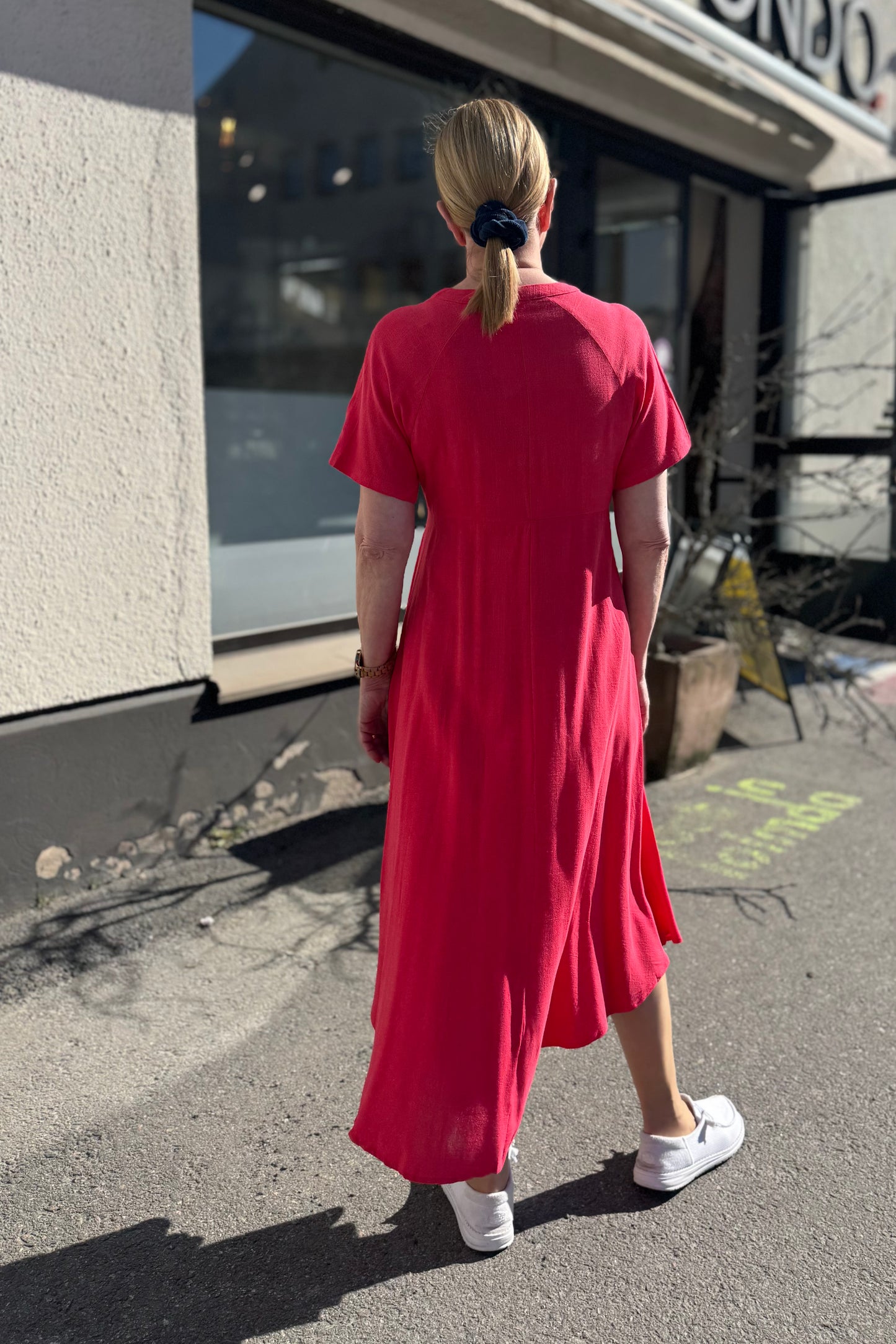 ISay - mekko - punainen