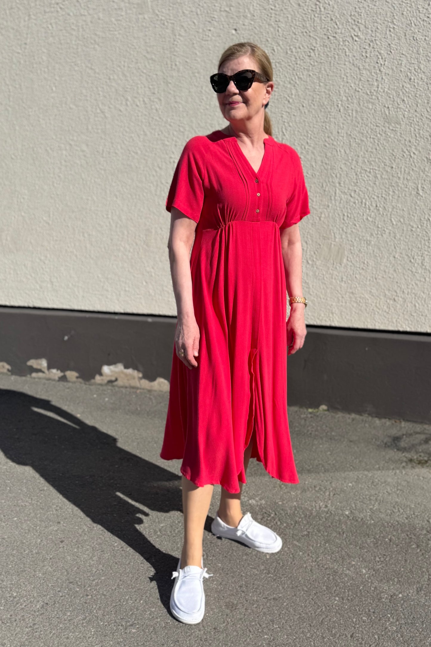 ISay - mekko - punainen