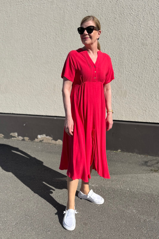 ISay - mekko - punainen