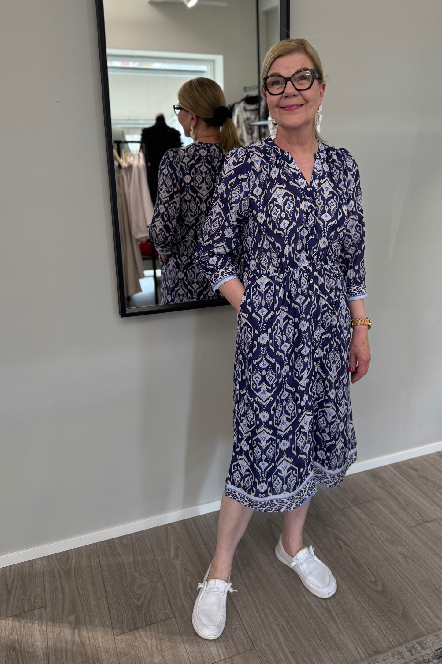 Claire Woman - mekko - tummansininen/kuosi