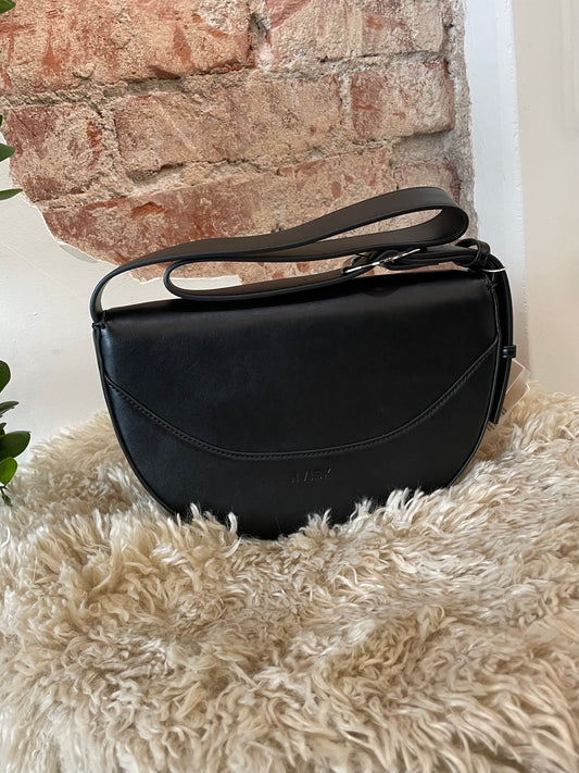 Hvisk - laukku - musta