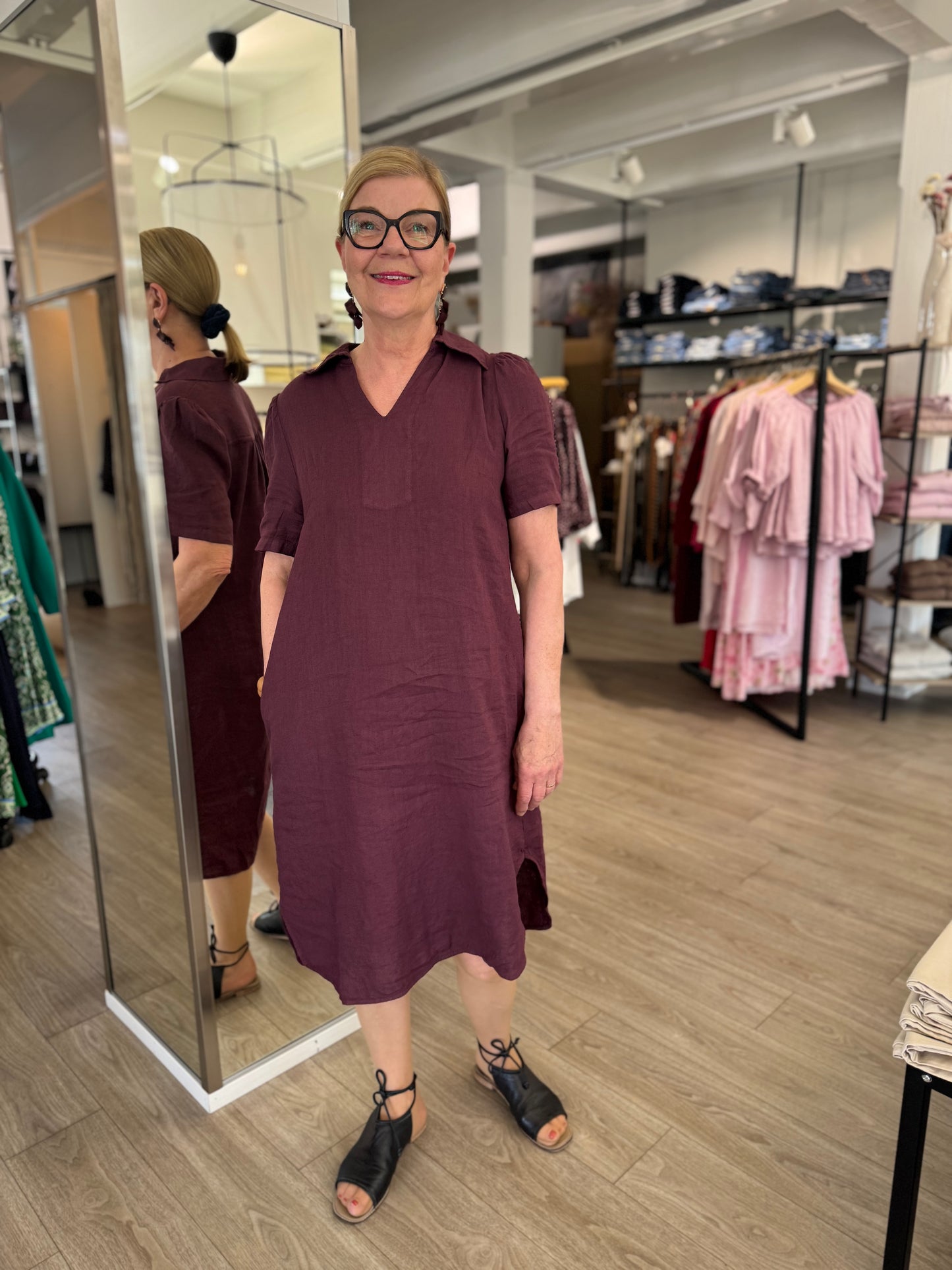 Claire Woman - mekko - luumu