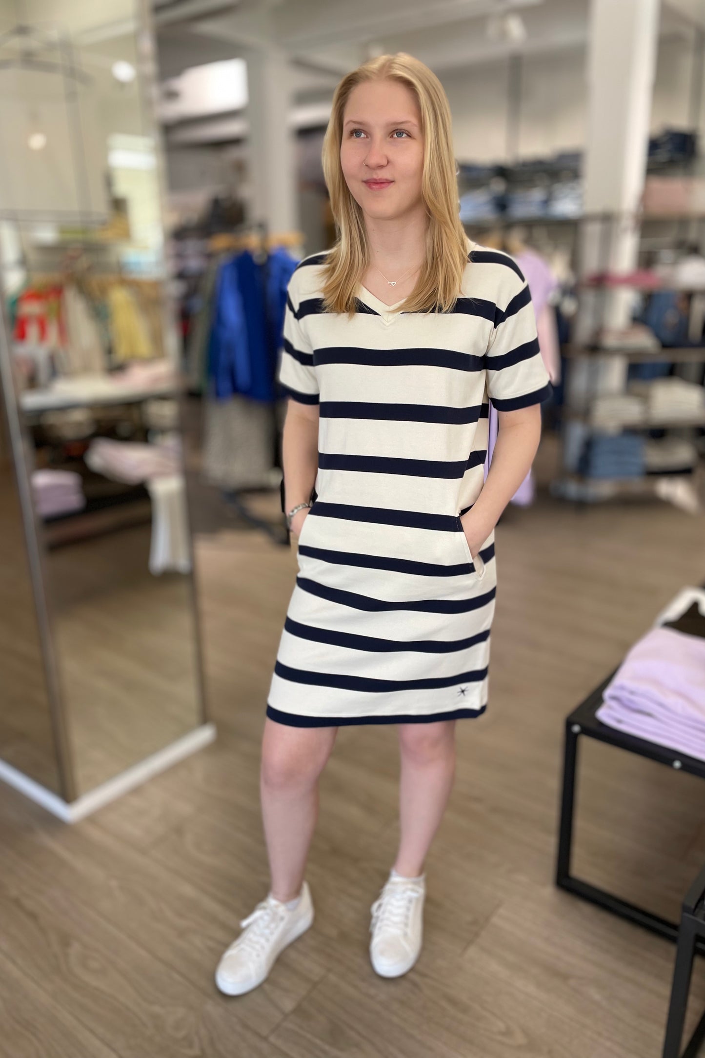Blue Sportswear - mekko - tummansininen/raita