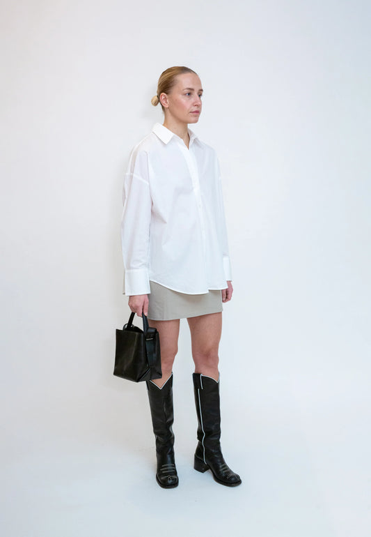 Hvisk - laukku - musta