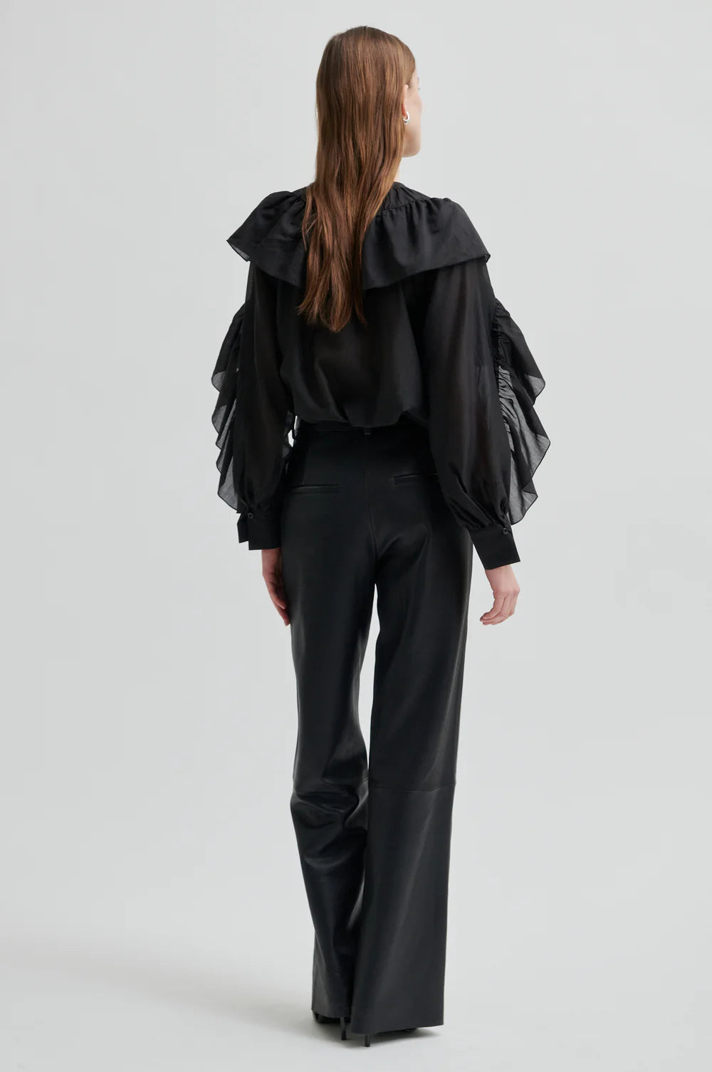 Second Female - pusero - musta