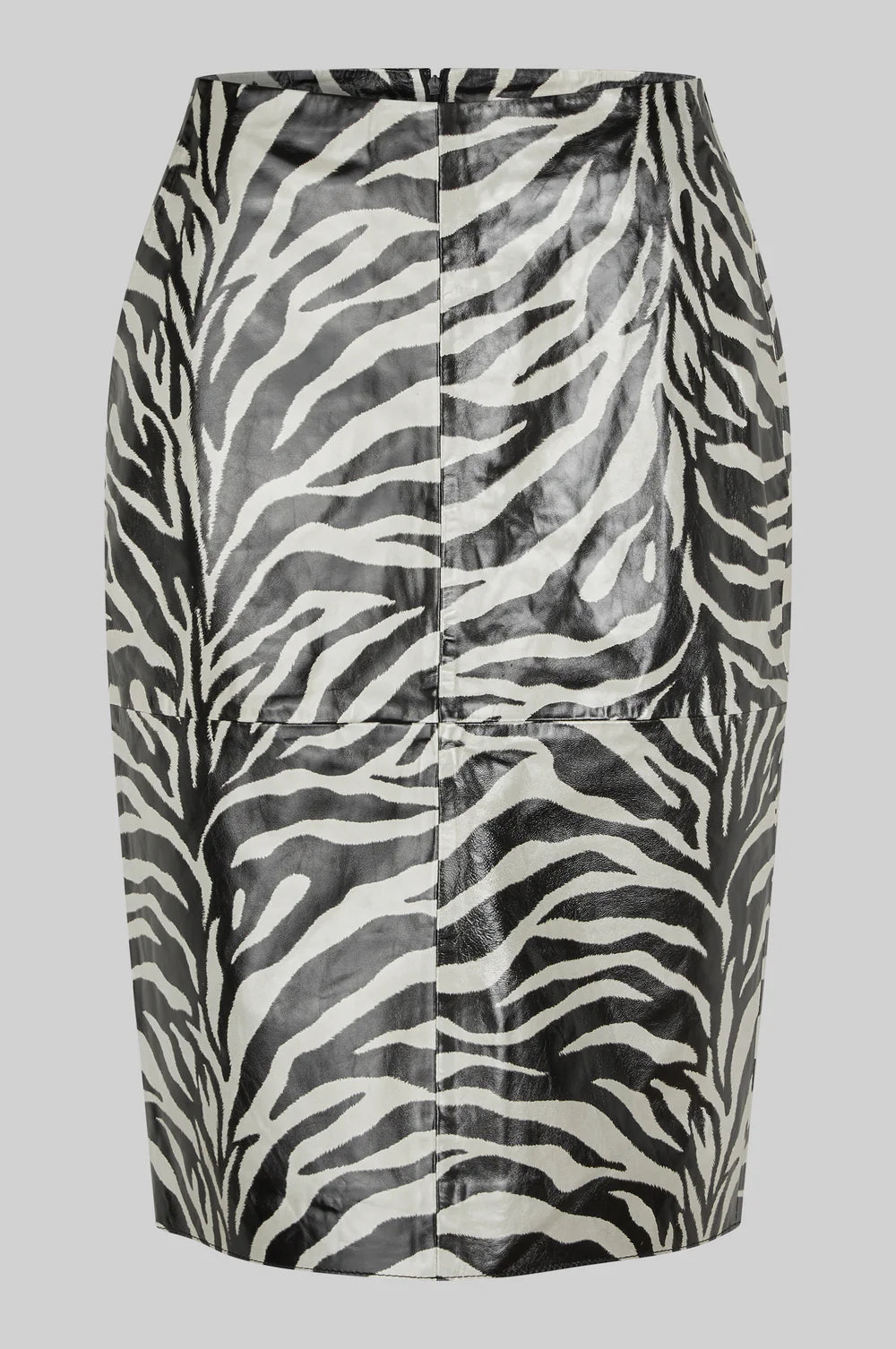 Second Female - hame - seepra