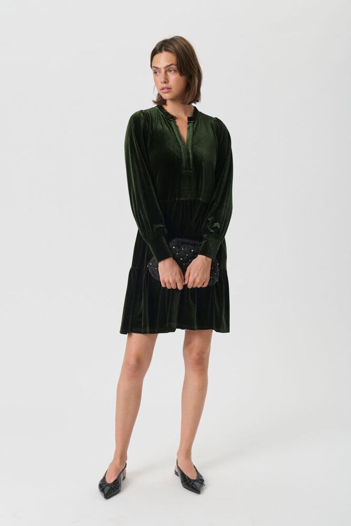 Part Two - mekko - tummanvihreä