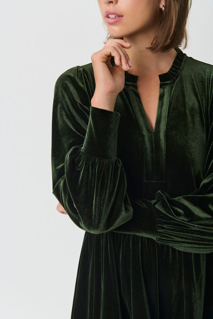 Part Two - mekko - tummanvihreä