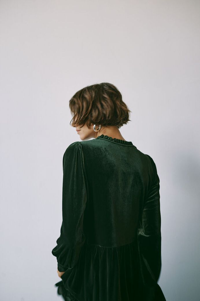 Part Two - mekko - tummanvihreä